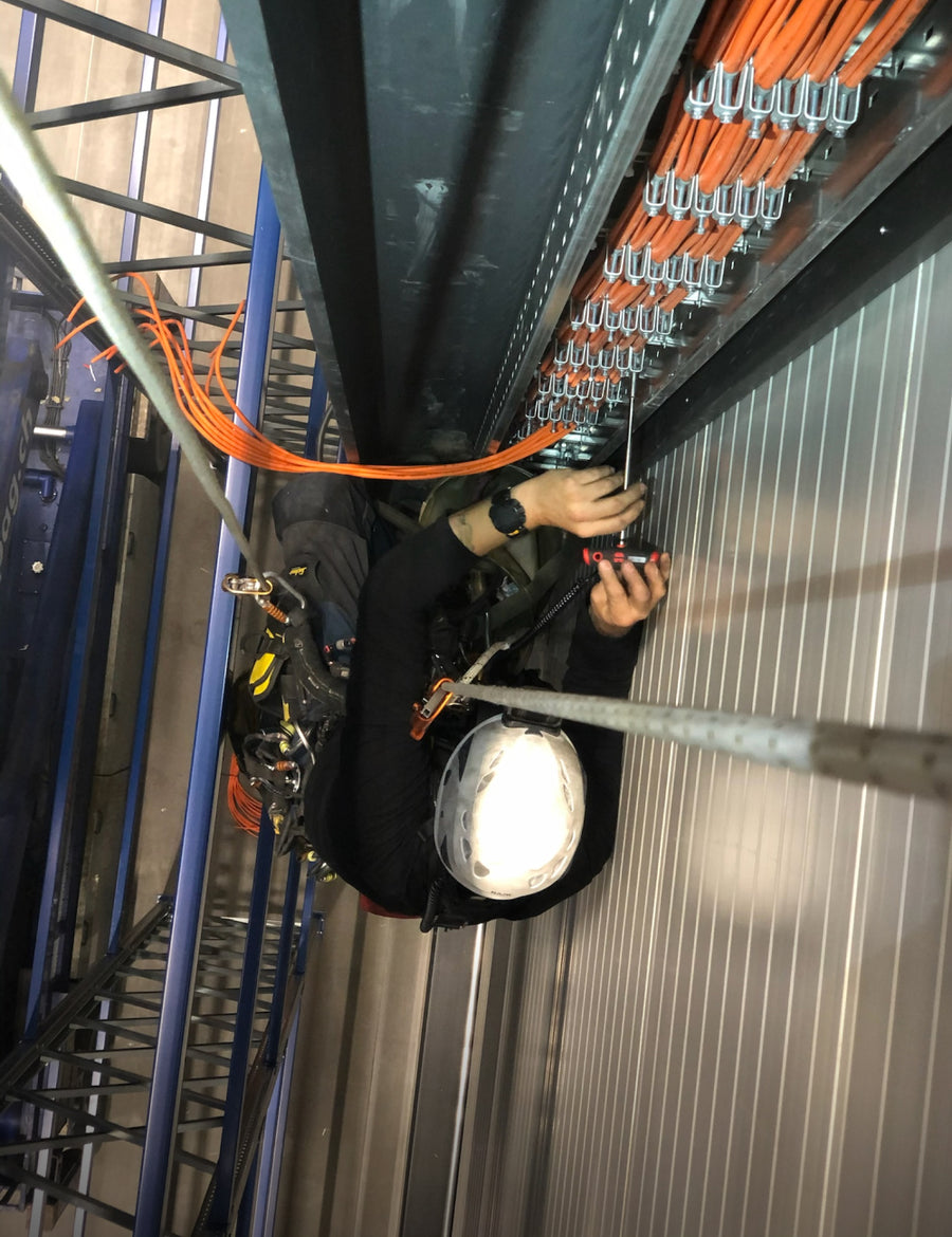 Arbeiten im Hochregallager